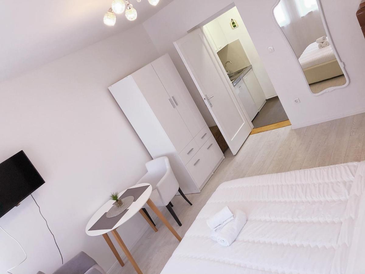 Roli Hotel Zadar Zewnętrze zdjęcie
